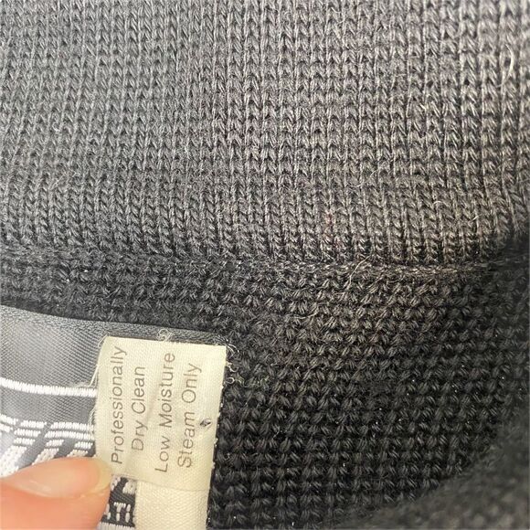 Skitique Int’l 100% Wool Nordic Ski Sweater Women's Medium Black Snowflake - Picture 5 of 8